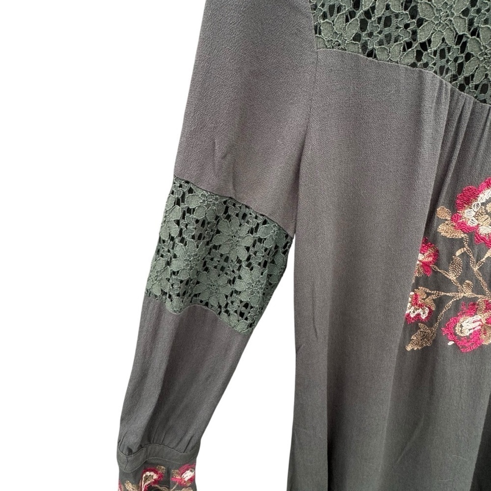 Altar'd State Green Ruffled Embroidered Tunic 3/4 sleeve - Picture 8 of 16